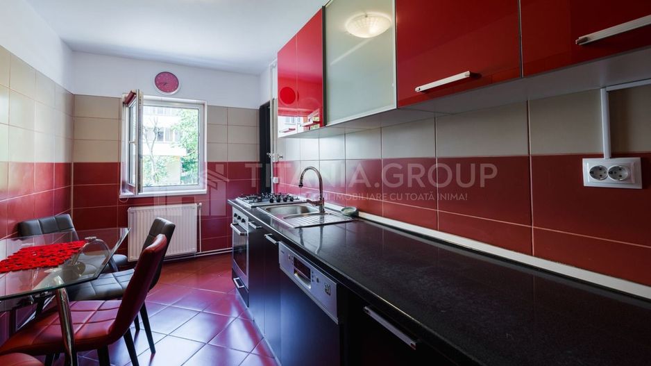Apartament 3 camere, Racadau cu 2 parcari, SHORT/LONG TERM, Pet friendly - Poză 2