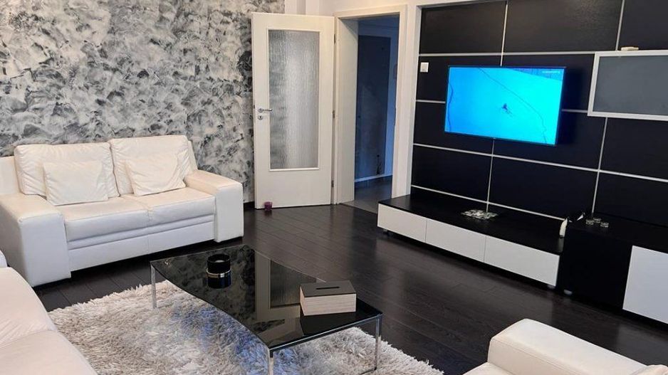 Apartament Lux Nerva Traian - Poză 1