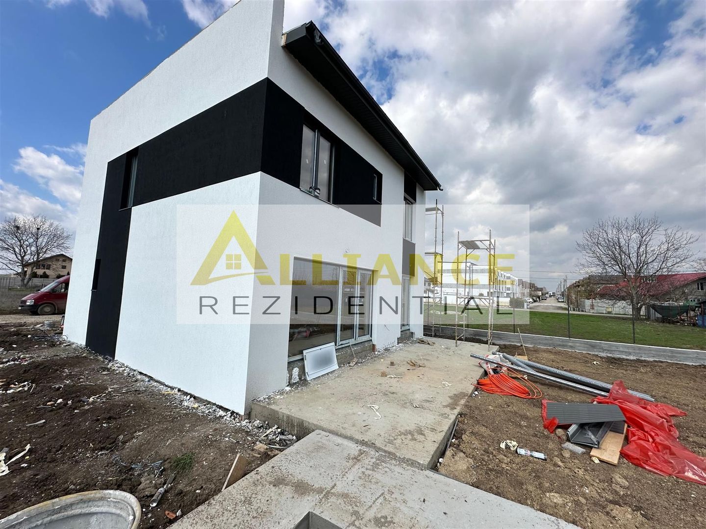{STRADA MIORITA} Vila individuala cu 4 camere 120 MPU + Teren 309 MP - Poză 37