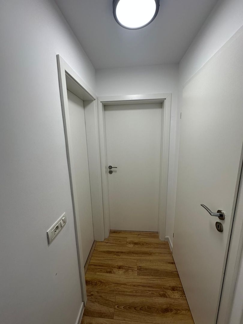 Apartament cu 2 camere complet renovat, prima inchiriere - Drumul Taberei - Poză 12