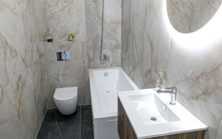 INTABULAT! Apartament 2 camere Dec. 58 mp, 99700 euro-Bucium - Poză 7
