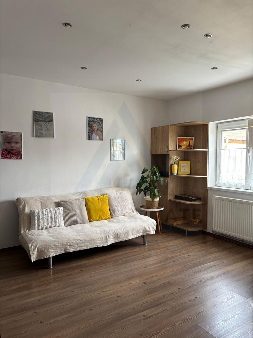 Apartament modern 4 camere baie cu ferestra si loc de parcare Hipodrom - Poză 1