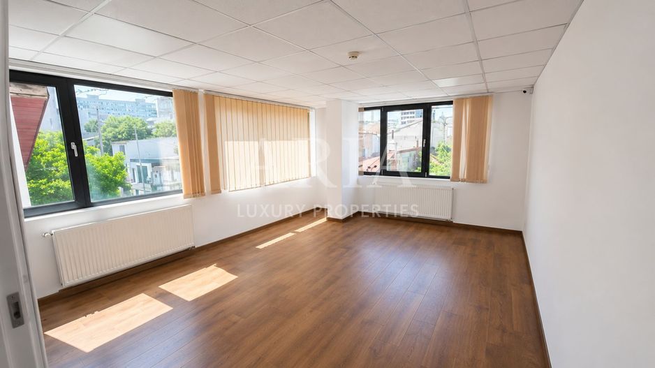 Clădire multifuncțională | Aproximativ 800 mp | Renovată integral în 2024 - Poză 2