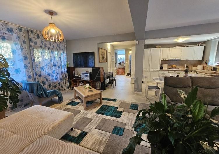 Casă tip duplex, 140 mp utili, teren 200 mp – Florești, zona Someșului - Poză 1