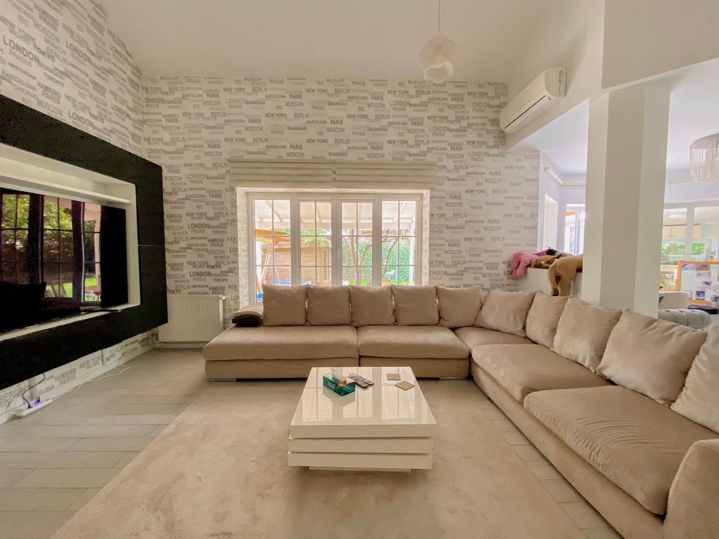 Vila elegantă în Băneasa Residential Park – 6 camere, 650 mp teren - Poză 3