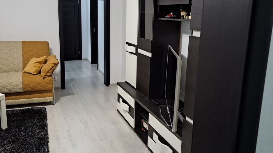 APARTAMENT 3 CAMERE LANGA METROU | GORJULUI - Poză 1