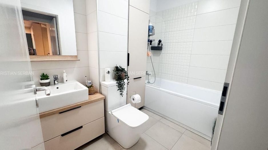 De vanzare Apartament 3 camere Granvia Lujerului - Poză 9