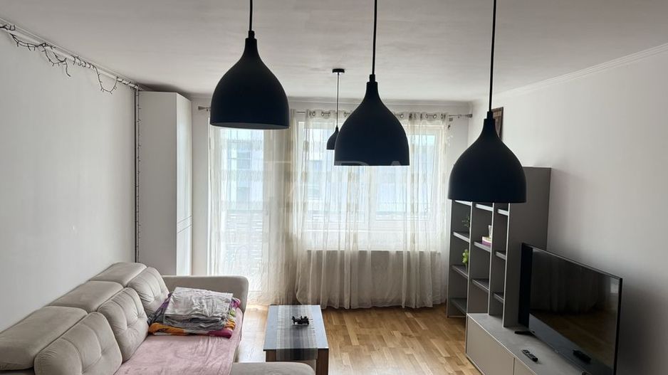 Apartament 2 camere – zona BMW, etaj intermediar - Poză 3