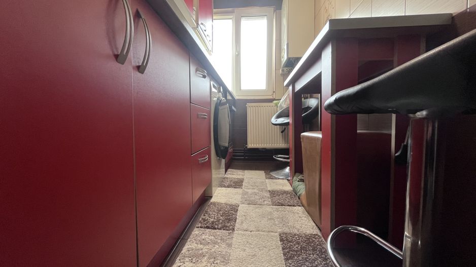 Zona buna! Vânzare apartament cu 2 camere în Târgoviște- micro 6! - Poză 7