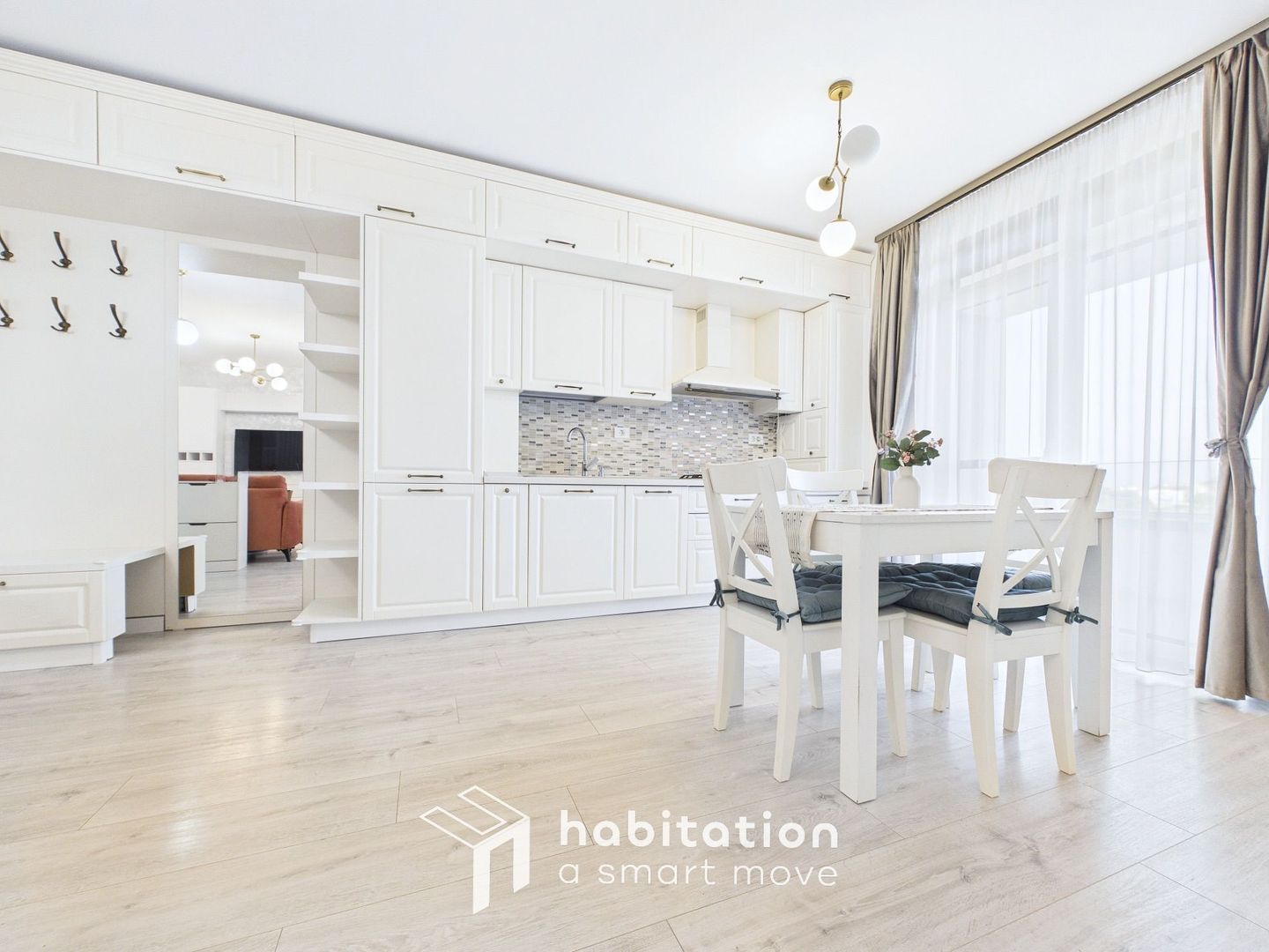 Apartament 2 camere, elegant si luminos, Central - 7 minute de Unirii - Poză 9