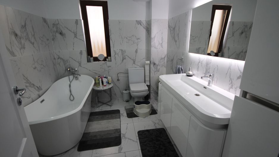 Modern si primitor - Poză 34