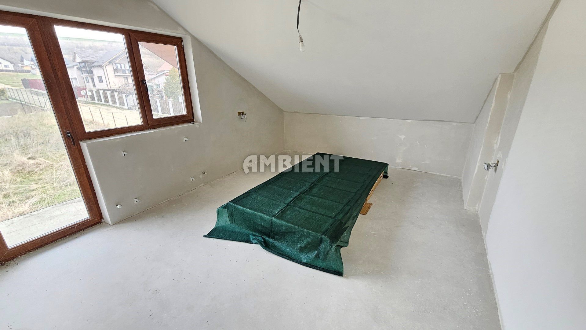 VILĂ P+M, cu teren 800 mp,  zona Ciușmeaua Moldovencei; - Poză 9