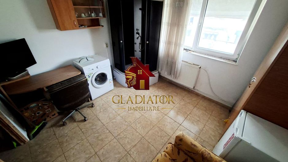 Camera de camin tip garsoniera Frumoasa Poitiers 16.2 mp, disponibila - Poză 7