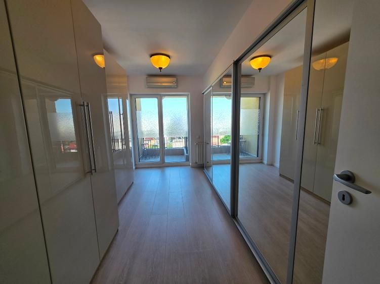 Închiriere 4 camere Lux Decebal, Centrala, Dressing, Parcare - Poză 12