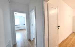 Apartament Sibiu 3 camere, 2 bai, terasa si boxa - Poză 13