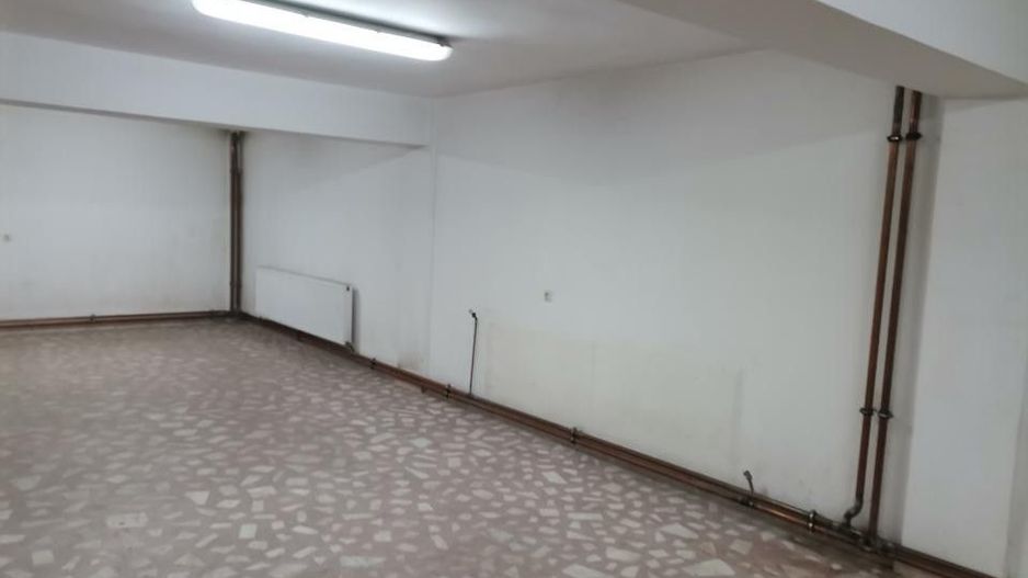 Inchiriere cladire D+P+3, Targul din Vale, stradal - Poză 4