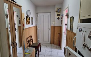 3 camere, semidecomandat | centrala proprie | mobilat si utilat | zona excelenta - Poză 1
