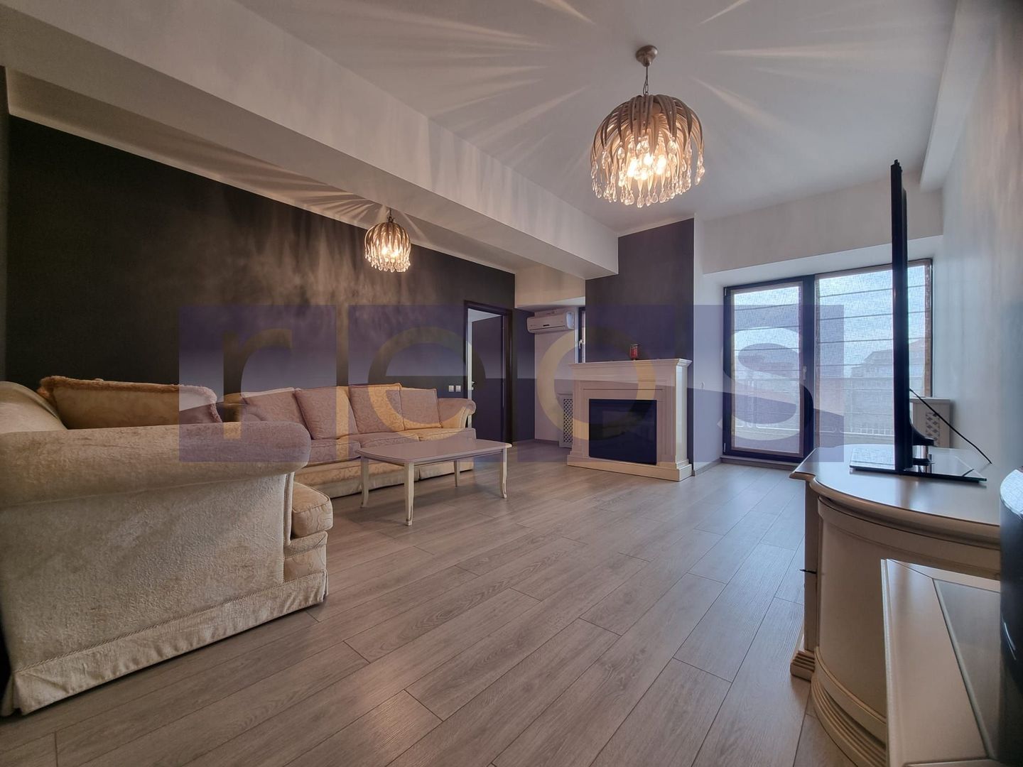 OPORTUNITAT -VANZARE 3 CAMERE - DECEBAL - Poză 2