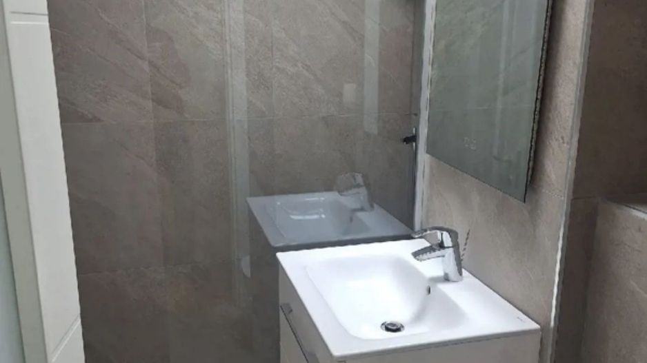 AP. 3 CAMERE OBOR, CENTRALA PROPRIE, MASINA SPALAT VASE,MOBILAT MODERN - Poză 9