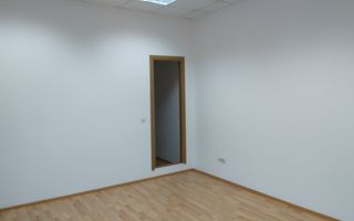 Hala  1370 mp zona C. Sagului - Poză 14