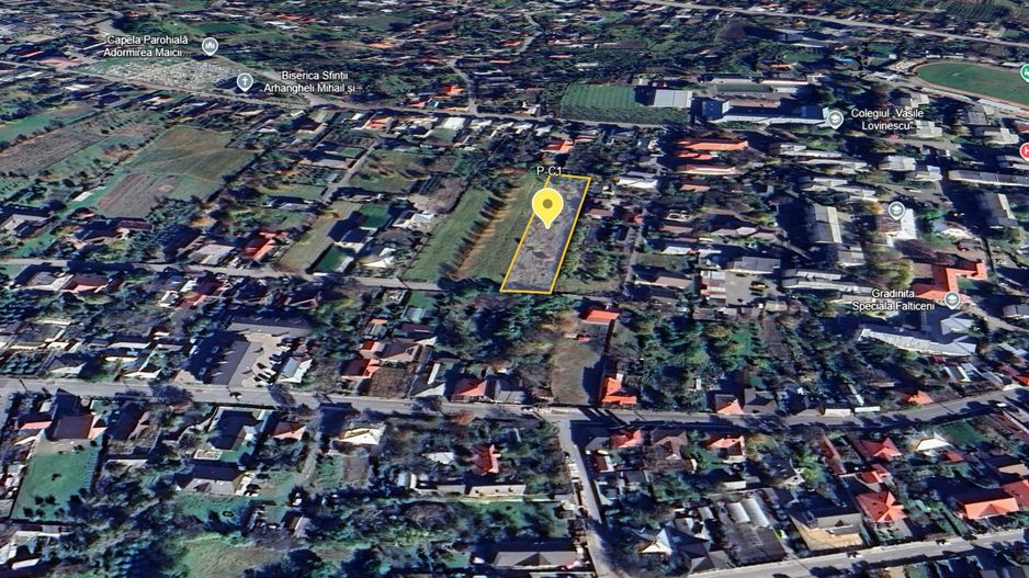 Teren intravilan central Falticeni - Poză 1
