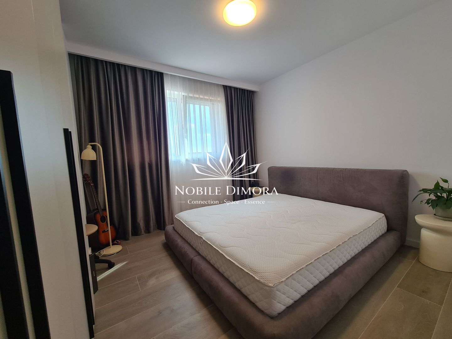 Iris Armoniei - Apartament cu 2 camere la ultimul nivel cu parcare privata - Poză 7