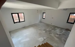 Vilă individuală modernă, P+1+M, cu curte generoasă  Tunari - Poză 21