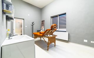 Apartament cu destinatii multiple, Bulevardul Revolutiei 80 - Poză 7