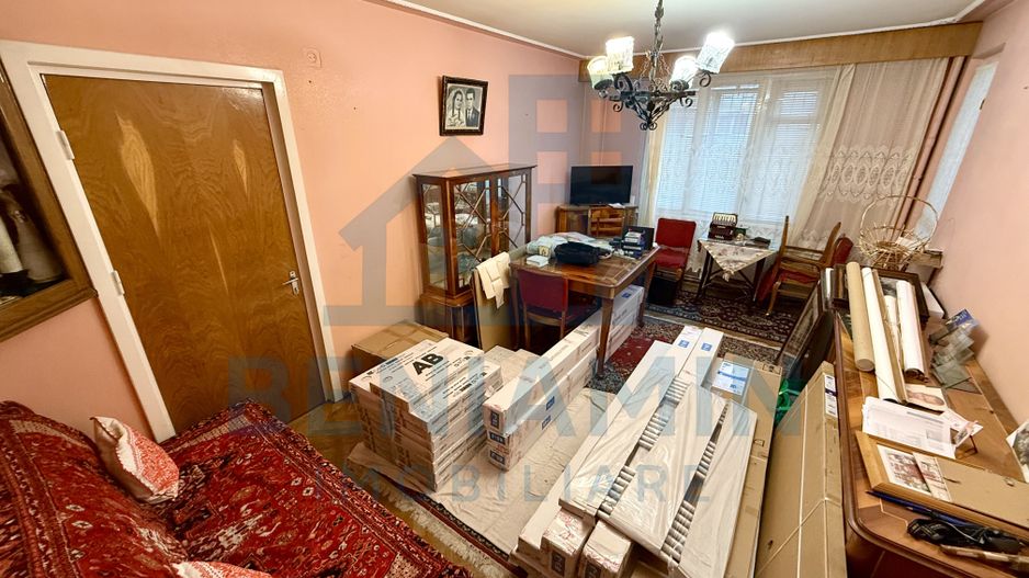 3 decomandate - parter - 65mp - centrala - gol - Scriitorilor - Poză 3