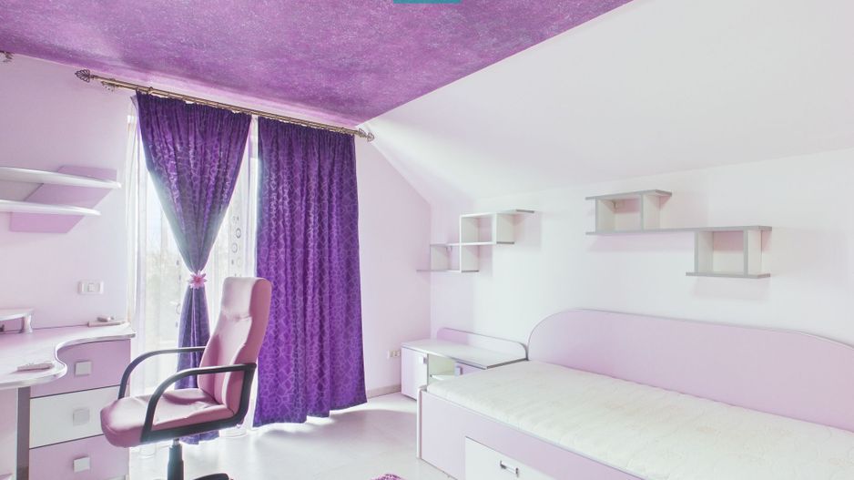 Casă spațioasă în Sântana - Poză 23