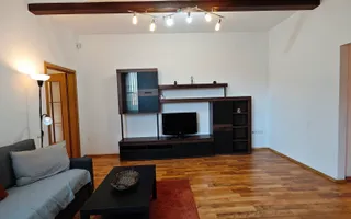 Apartament la casa,  aproape de 700! - Poză 13