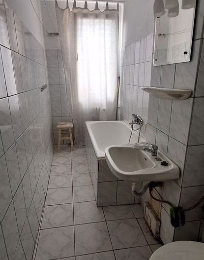 Garsoniera, etaj 1, Zona Brancoveanu, Spitalul de copii Marie Curie. - Poză 6