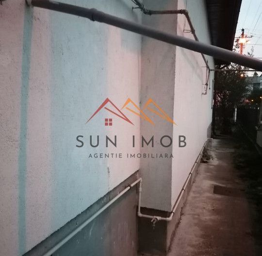 Casa 3 camere decomandate, renovata recent, zona centrala, 536mp teren - Poză 3