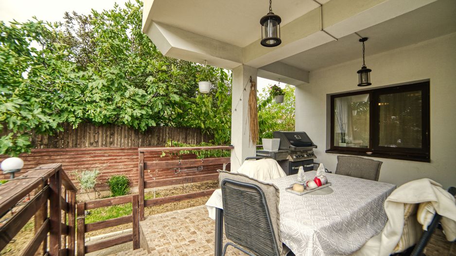 Casa complet mobilata 5 camere 3 bai curte generoasa - Poză 7