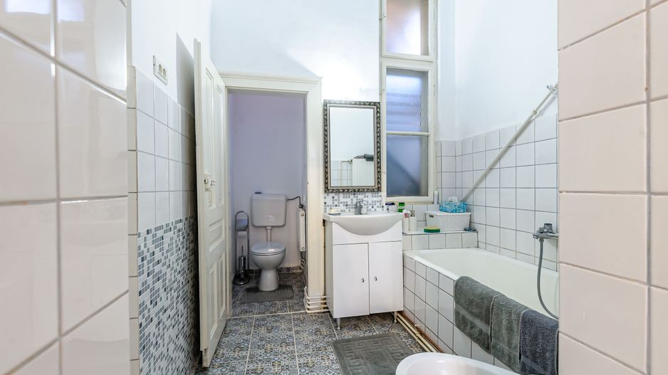 Apartament cu 4 camere zonă ultracentrală - Poză 9