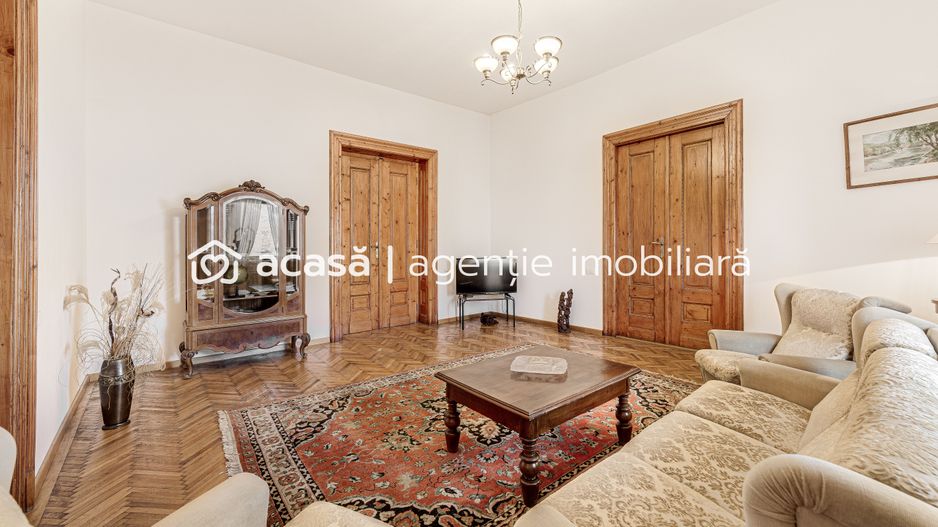 Bijuterie arhitecturală cu istorie. Confort modern, Ultracentral. - Poză 10