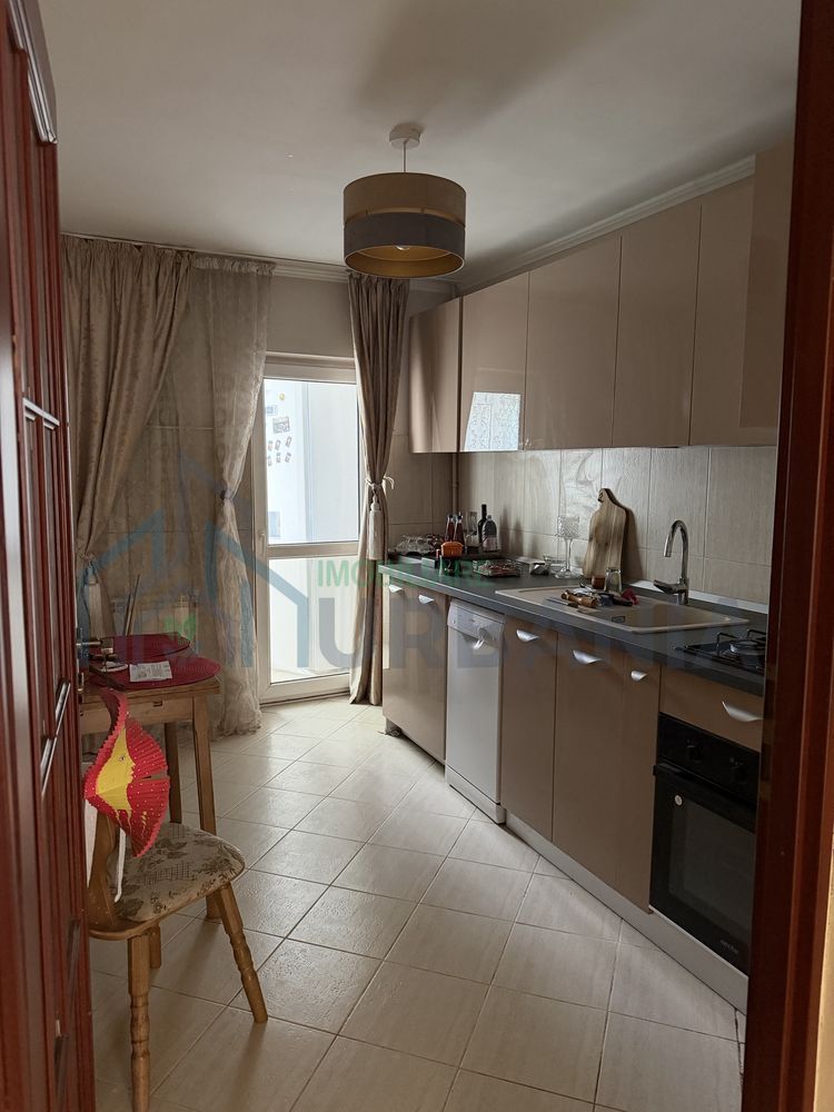 Apartament 3 camere, etaj 1, zona Independentei, langa Facultatea de Medicina, Iasi - Poză 5