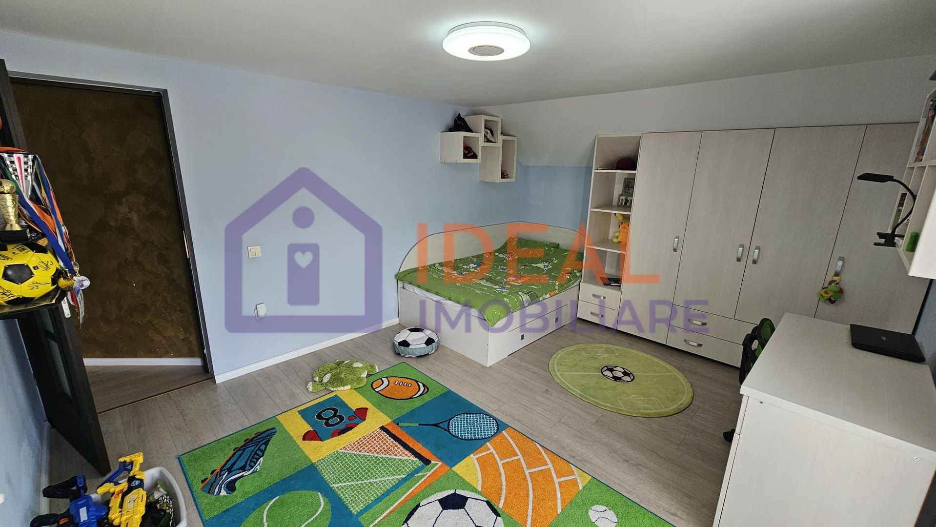 Vila Moderna cu 5 camere, garaj si 921 mp de curte, in Tocile - Poză 15