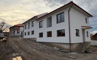 Casa MODERNA cu 300 mp in Sura Mica - Poză 3