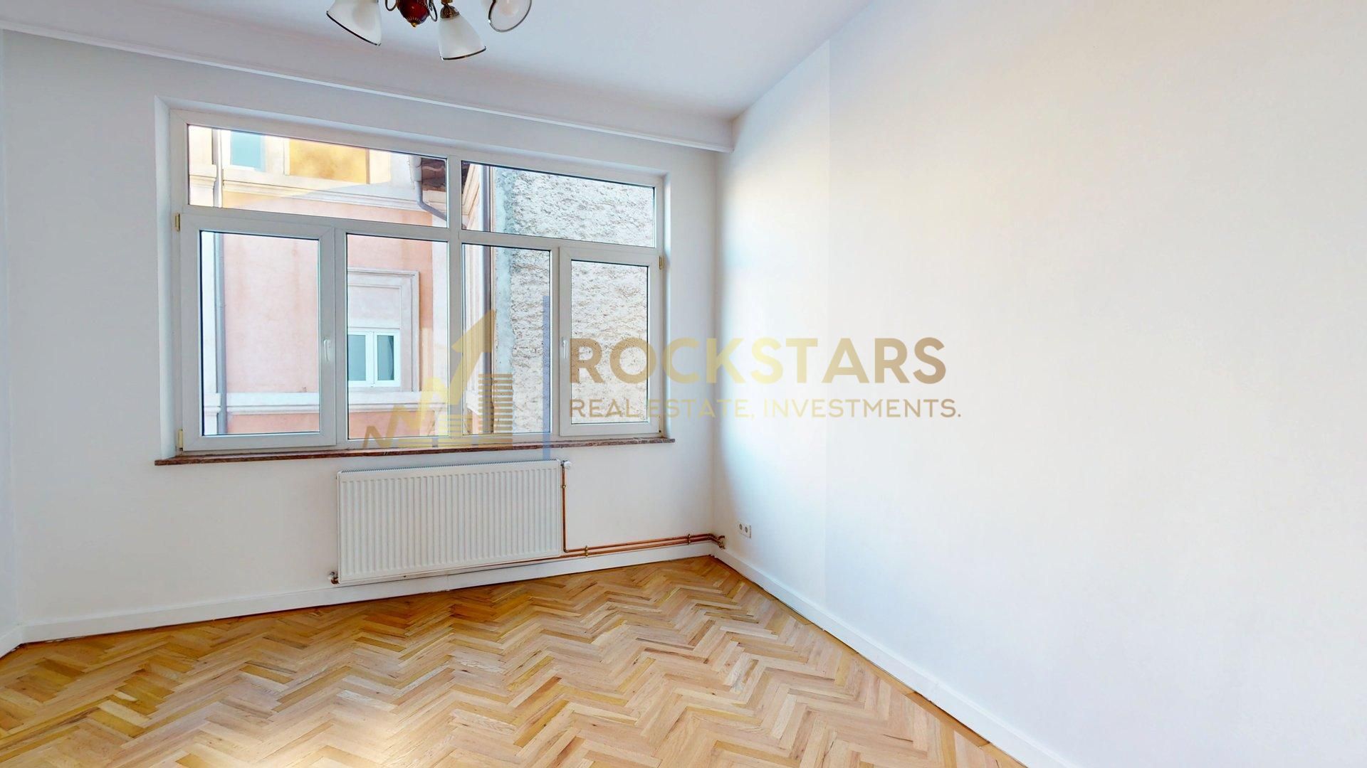 Spatiu Birouri | Etaj 1 + Mansarda | 4 Locuri Parcare | Zona Unirii | 200mp - Poză 12