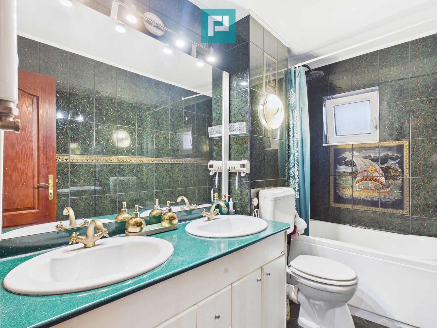 Apartament ultracentral și 2 locuri de parcare - Poză 10