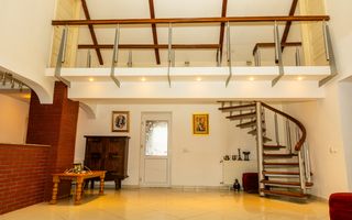 Casa cu teren 1000mp Ciolpani - Poză 2