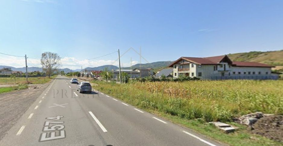 Teren de vânzare în Oituz, judet Bacau - Poză 1