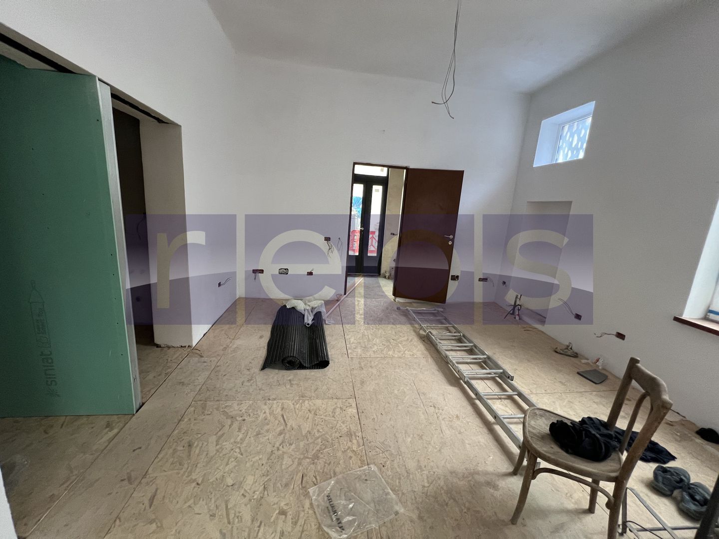 IMOBIL MIXT | ROSETTI | 500 MP | RENOVAT | 2 CORPURI + SUBSOL + CURTI INTERIOARE - Poză 6