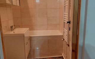 De inch iriat apartament 2 cam dec – Zona Baia Comunală, parter - Poză 6