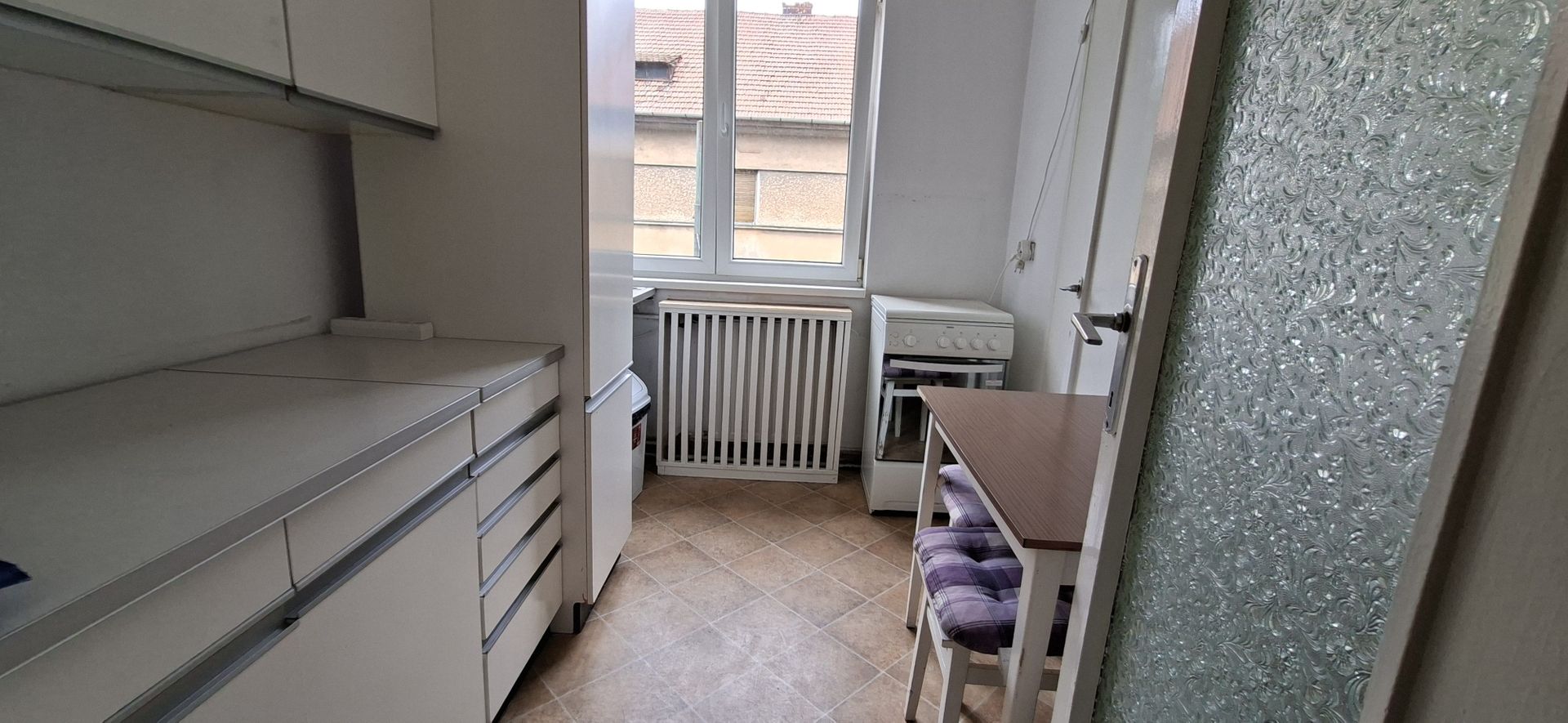 Apartament cu 3 camere - Centru - Poză 8