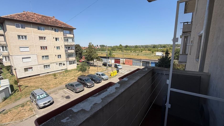 Apartament cu 2 camere de vanzare in Lugoj, Cartier Stadion - Poză 12