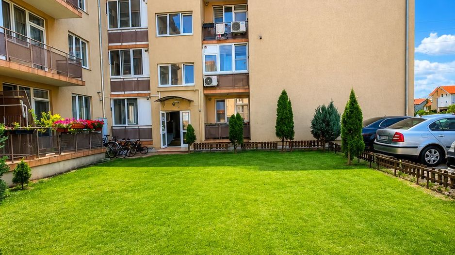 Apartament Modern De Vanzare | 2 Dormitoare | Parcare | Balcon x 2 | Etaj 2/3 - Poză 14