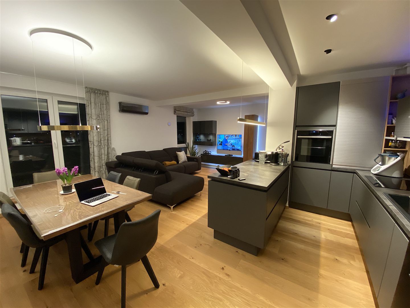 Penthouse Calea Aradului -  terasa 40 mp - Poză 4