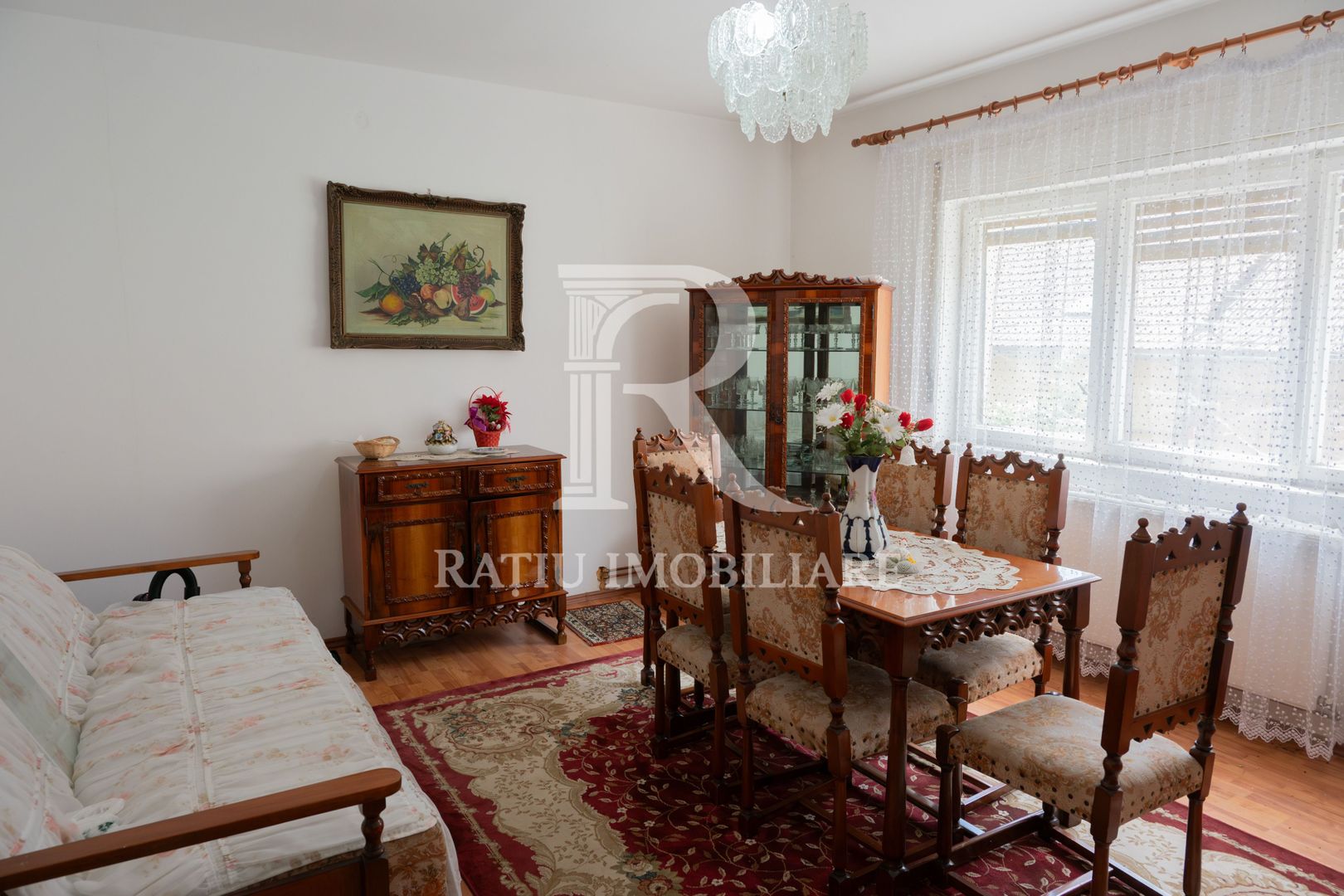 Apartament de colecție în centrul Marghitei | 4 camere | Garaj inclus - Poză 10
